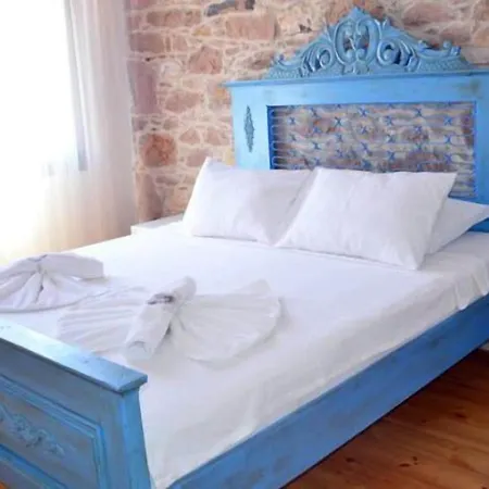 فندق مبيت وإفطار Cunda Mor Limon Ayvalı